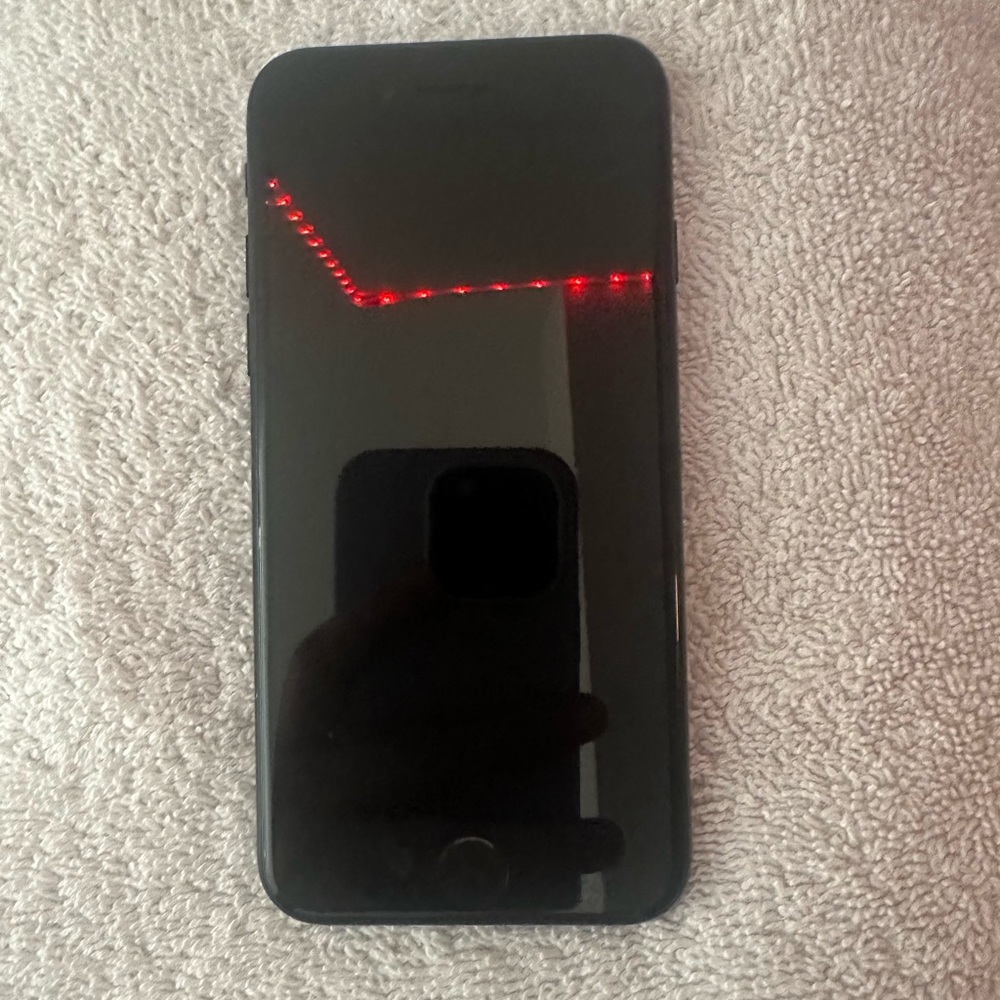 Like New iPhone SE